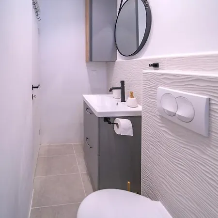 Grguric Apartment Palit