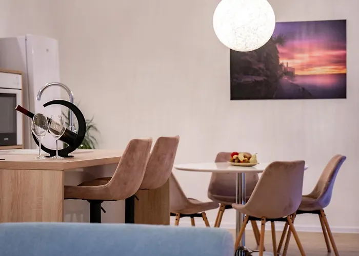 Grguric Apartman Palit