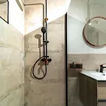 شقة Grguric