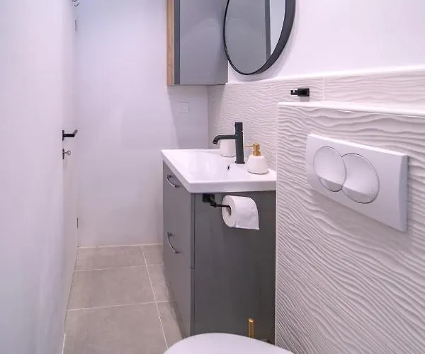 Grguric Lägenhet Palit